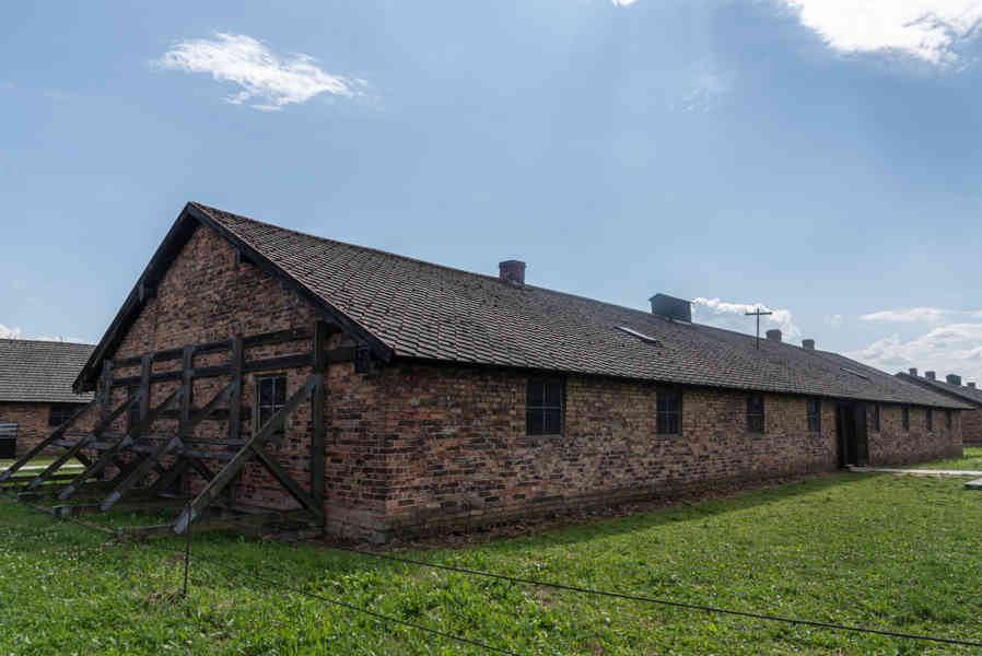 Polonia 082 - Auschwitz ll-Birkenau.jpg